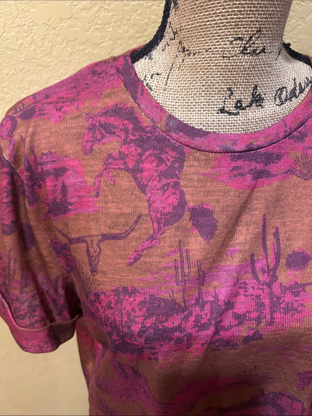 2Fly Co western theme top, XL | offer in description - Picture 3 of 7